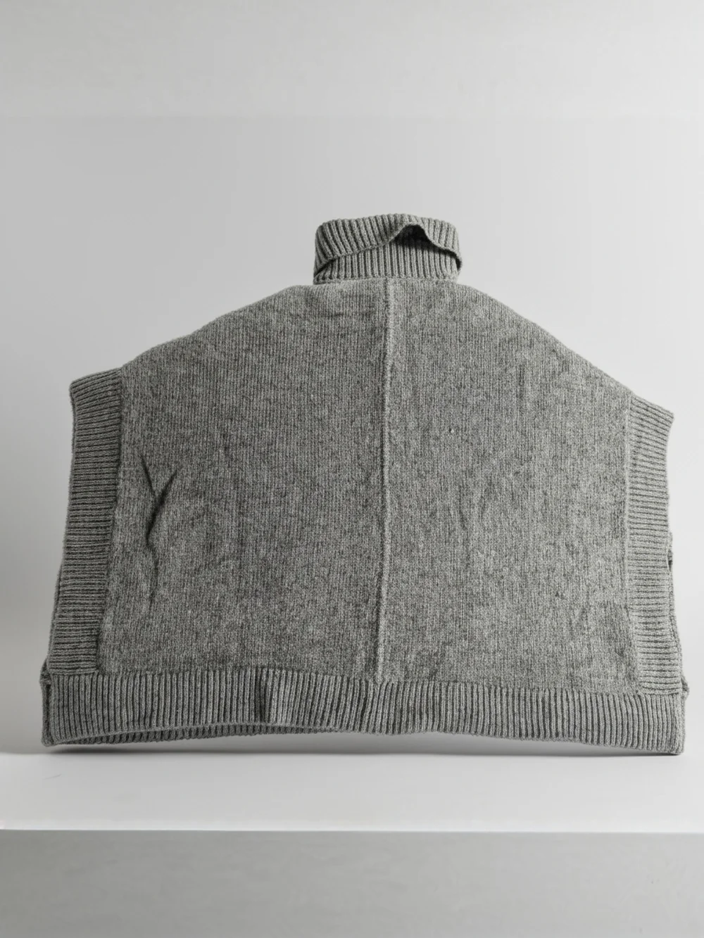 EUC J.Crew Re-Imagined Merino Wool Alpaca Blend Knit Poncho Grey M/L Style BA411